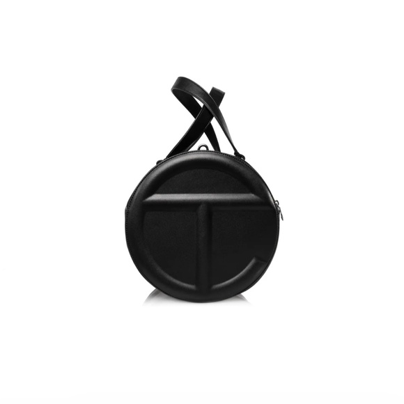 Large Telfar Duffle - Black NWT - Picture 15 of 16